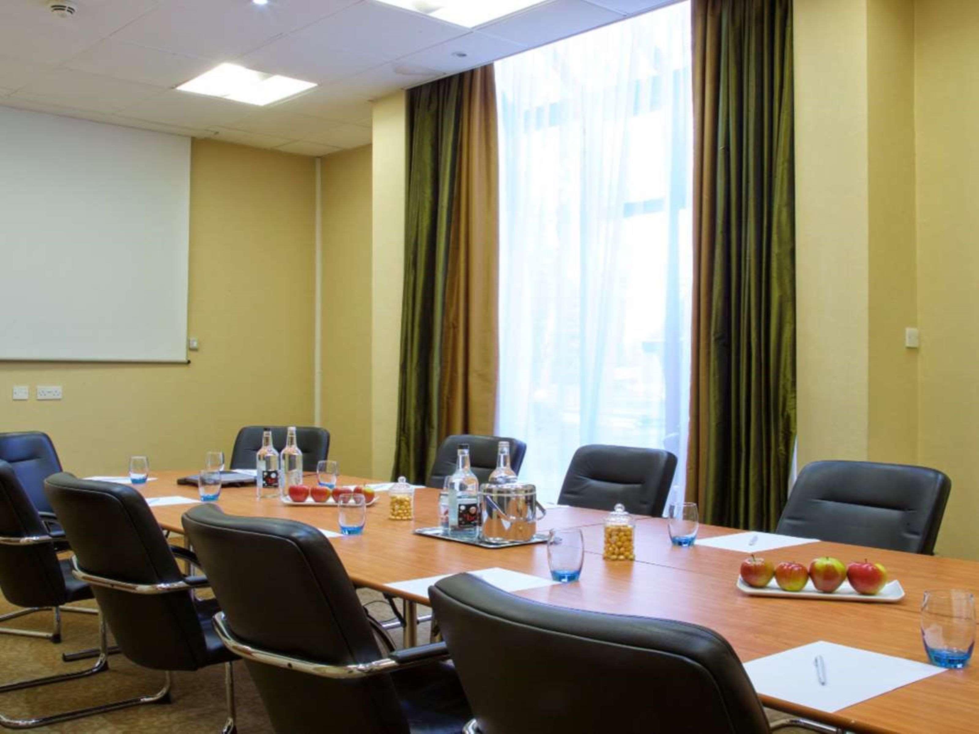 Stourport Manor Hotel Εξωτερικό φωτογραφία
