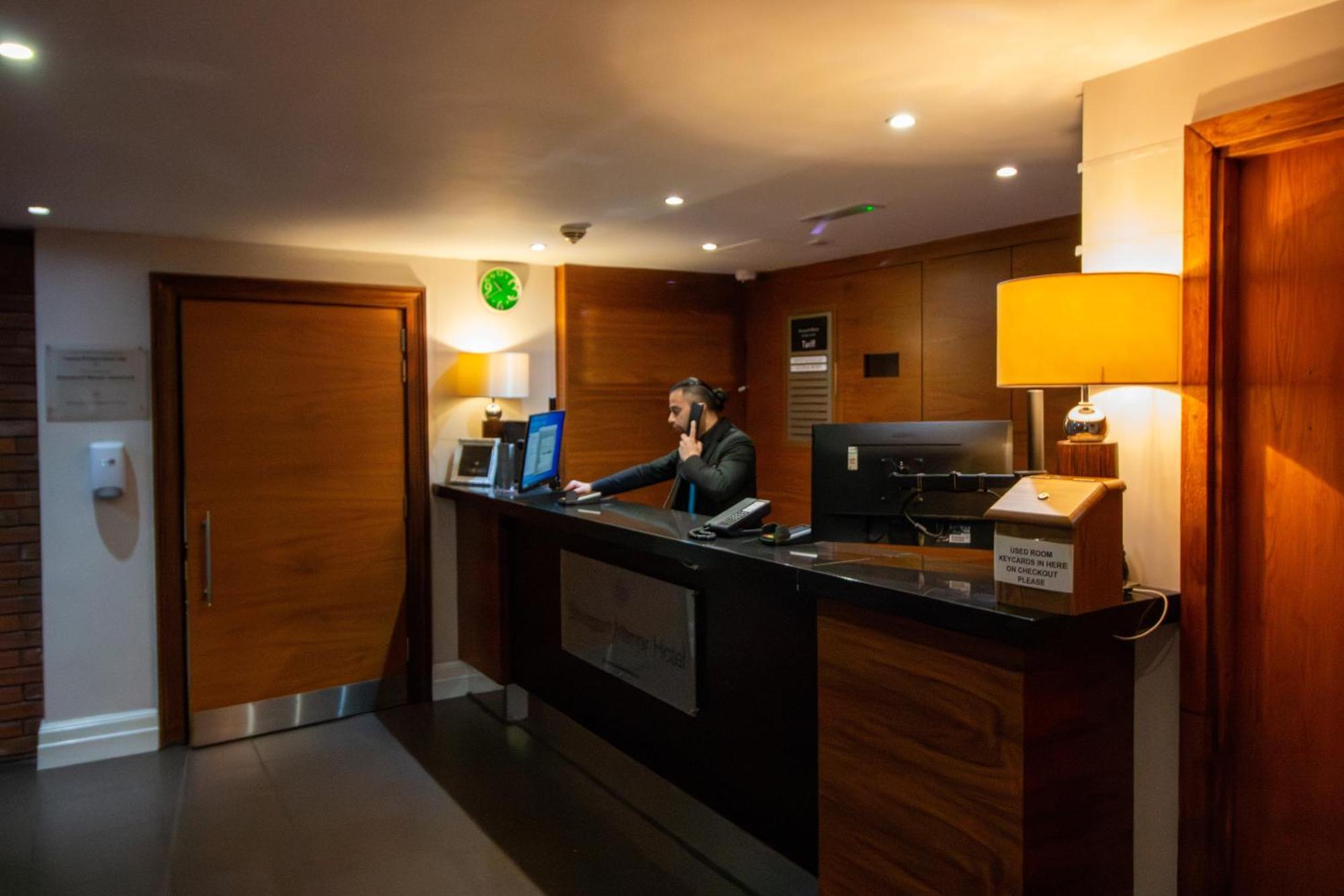 Stourport Manor Hotel Εξωτερικό φωτογραφία